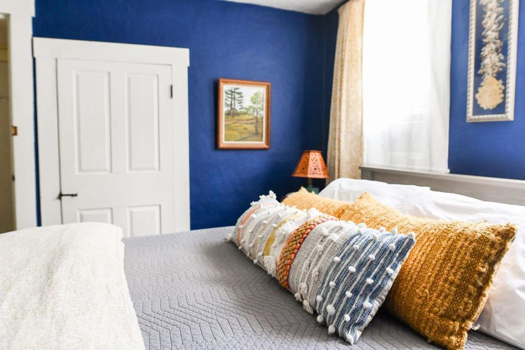 Craftsbury Farmhouse エクステリア 写真