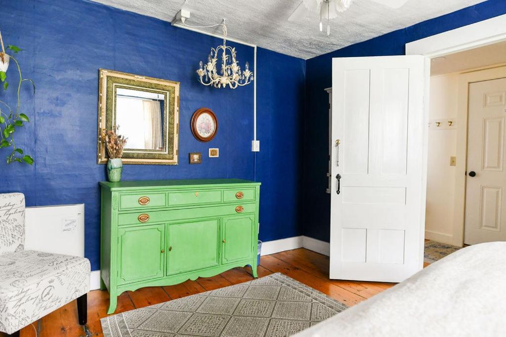 Craftsbury Farmhouse エクステリア 写真