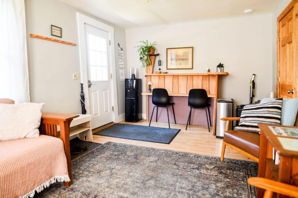 Craftsbury Farmhouse エクステリア 写真